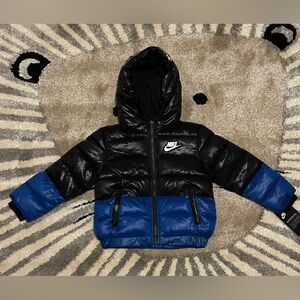 Toddler Nike Puffer Coat Black and Blue NWTS size 24 months